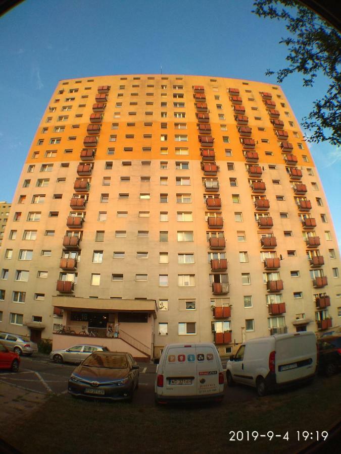 2020 Zwyciestwa 18 - Mieszkanie / Kawalerka / Studio Poznan Exterior photo
